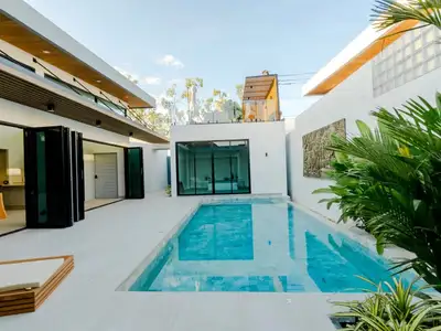 Villa moderne 3 chambres avec piscine & toit-terrasse à Laguna-Layan-Bangtao, Phuket