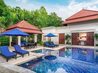 Luxueuse villa Sai Taan 5+1 chambres avec piscine et salle de spa