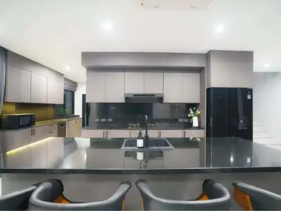 Luxueuse villa avec piscine 6 chambres à louer à Bang Tao