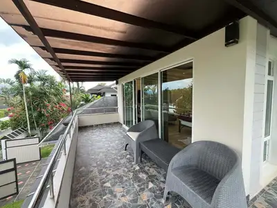 Charmante villa avec piscine 4 chambres à louer à Layan, Thalang, Phuket