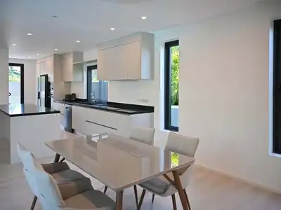 Villa de luxe avec piscine 4 chambres à vendre & à louer à Pasak, Choeng Thale