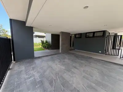 Villa avec piscine exclusive 5 chambres à louer à Laguna Park 2 – Neuve