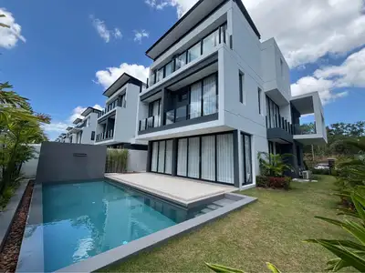 Villa avec piscine exclusive 5 chambres à louer à Laguna Park 2 – Neuve