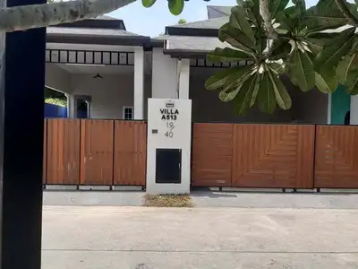 Élégante villa avec piscine 4 chambres à louer à Tanode Estate 2, Cherngtalay