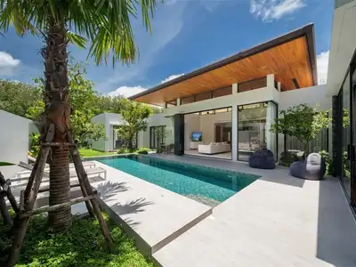 Villa de luxe 4 chambres à louer à Botanica, Pasak 8 – Emplacement de choix près de Bang Tao