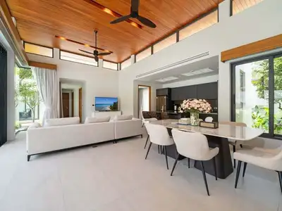 Villa de luxe 4 chambres à louer à Botanica, Pasak 8 – Emplacement de choix près de Bang Tao