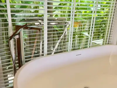 Trichada Breeze – Élégante villa avec piscine 3 chambres à louer à Bang Tao, Phuket