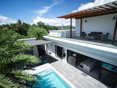 Menara Hills – Superbe villa avec piscine 3 chambres à vendre à Phuket | SD25022505