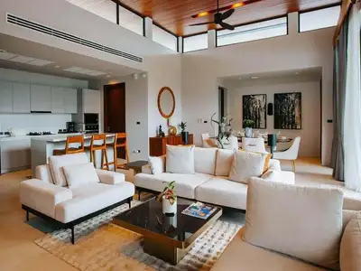 Villa de luxe avec piscine de style loft moderne à louer à Cherngtalay, Phuket