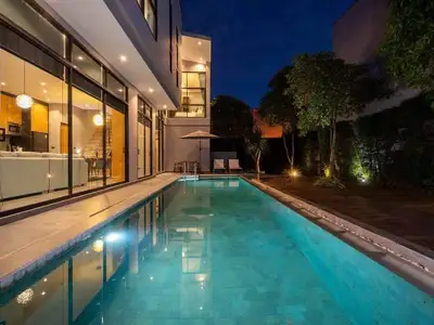 Villa moderne avec piscine 3 chambres à louer à Cherngtalay, Phuket