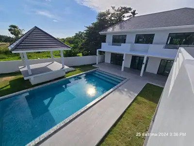 Luxueuse villa 4 chambres avec piscine et jacuzzi à Rawai | SD13032550