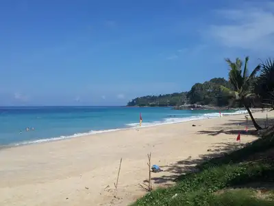 Penthouse de luxe à louer à The Lofts Surin Beach – À deux pas du plus beau littoral de Phuket