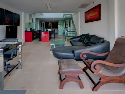Penthouse de luxe à louer à The Lofts Surin Beach – À deux pas du plus beau littoral de Phuket