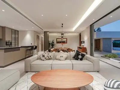 Élégante villa avec piscine 3 chambres à Clover Residence – Emplacement de choix à Phuket