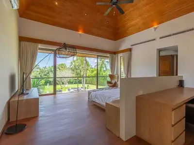 Villa exclusive Layan Hills à louer – Luxe & intimité à Phuket