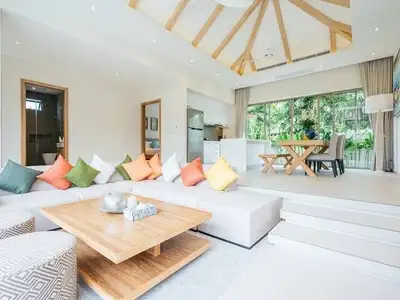 Élégante villa 3 chambres avec piscine privée à Trichada Breeze, Bang Tao, Phuket
