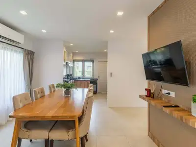 Élégante villa 3 chambres en location longue durée près de Laguna Phuket avec accès piscine