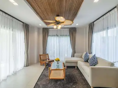 Élégante villa 3 chambres en location longue durée près de Laguna Phuket avec accès piscine