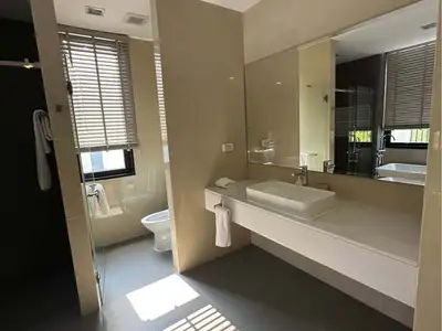 Spacieuse villa 5 chambres à louer à Laguna Park 2 – Animaux acceptés