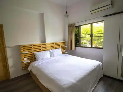Villa moderne avec piscine en location longue durée à Cherngtalay