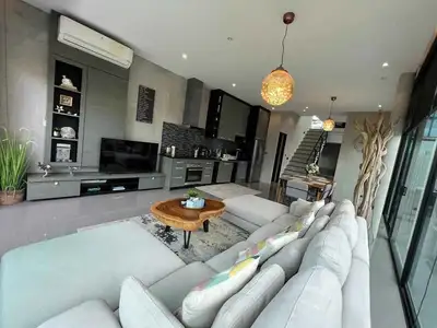 Élégante villa 3 chambres à louer à Wallaya Villas, Choeng Thale, Phuket
