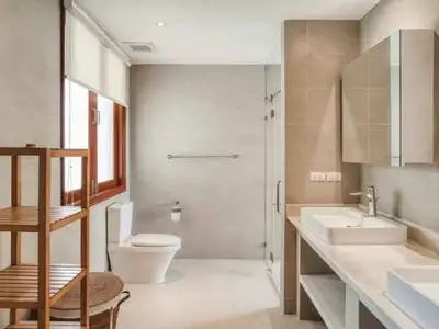 Élégante villa avec piscine 4 chambres à louer à Angsana Laguna Phuket