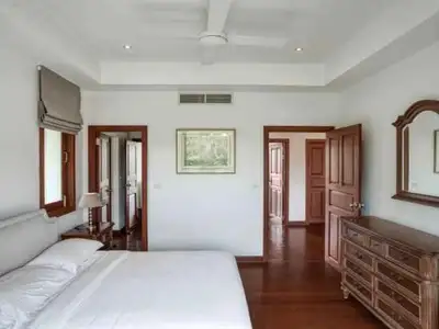Élégante villa avec piscine 4 chambres à louer à Angsana Laguna Phuket