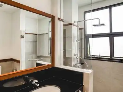 Élégante villa avec piscine 4 chambres à louer à Angsana Laguna Phuket
