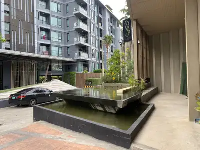 Aristo 1 : local commercial en pleine propriété à vendre à Surin | SD27052550
