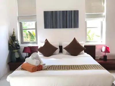 Élégante villa avec piscine 3 chambres à louer près de Bangtao Beach | BC25062501