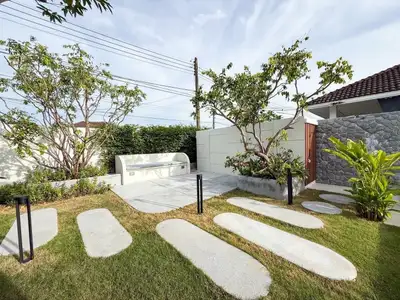 Villa avec piscine privée à Pa Khlok, jardin japonais | SD08072550