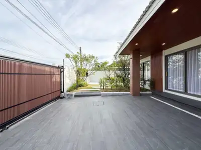 Villa avec piscine privée à Pa Khlok, jardin japonais | SD08072550