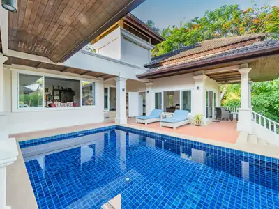 Lakewood Hills – Spacieuse villa avec piscine 5 chambres à vendre à Choeng Thale | SC16072501
