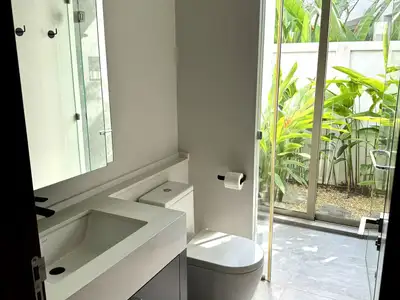 Botanica, villa de luxe avec piscine 3 chambres à louer avec vue forêt près de Layan, Phuket