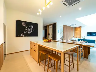 Villa moderne avec piscine 4 chambres à louer à Pasak, Phuket – Courte ou longue durée