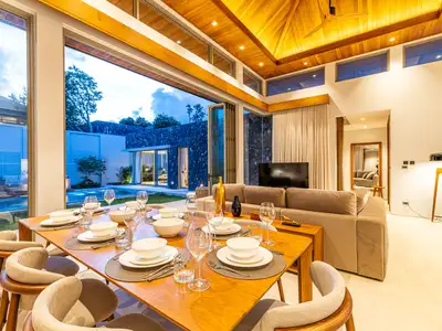Villa privée neuve avec piscine 4 chambres à louer à Botanica Foresta, Phuket