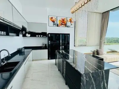 Villa de luxe à Layan à vendre à Phuket, vue mer, 5 chambres & emplacement de choix | SD04082507