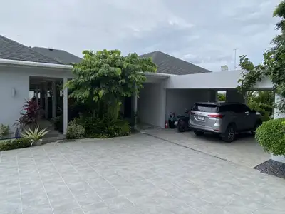 Luxueuse villa 5 chambres avec piscine et panneaux solaires à Pasak, Cherng Talay, à vendre | SD28082550