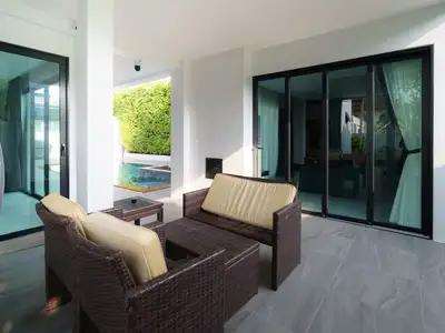 Villa avec piscine 6 chambres à vendre à Surin, Bang Tao, Phuket | SD14102501