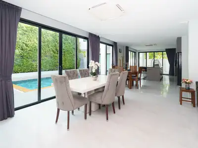 Villa avec piscine 6 chambres à vendre à Surin, Bang Tao, Phuket | SD14102501