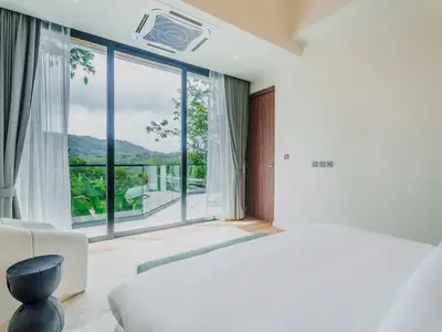 Villa moderne avec piscine 3 chambres à vendre près de Layan Beach – Phuket