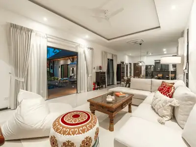 Two Tara Villa près de Layan Beach | Villa avec piscine 4 chambres à louer