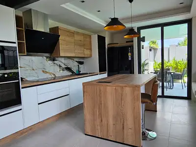 Villa de luxe 2 chambres à louer à Cherng Talay avec piscine | SI27052601