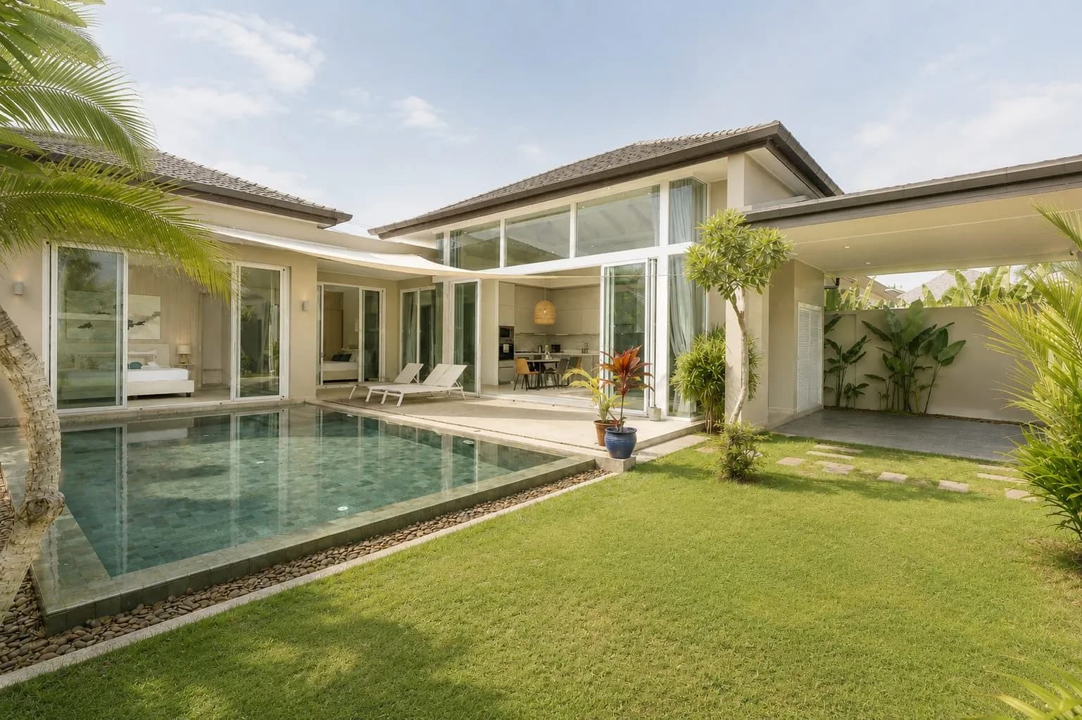 Luxueuse villa avec piscine 3 chambres à vendre à Cherng Talay | SI10062602