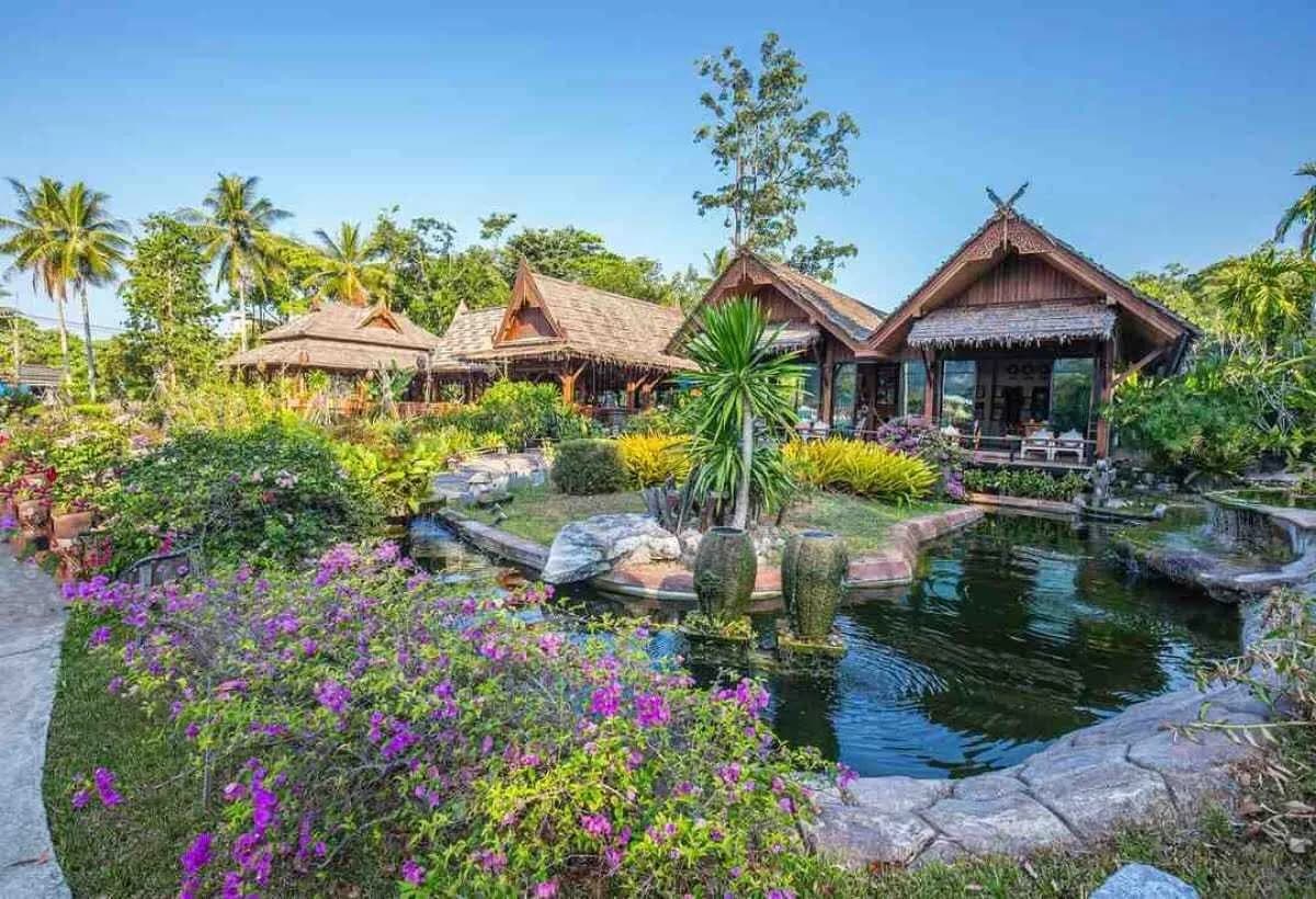 How much does it cost to build a house in Thailand?