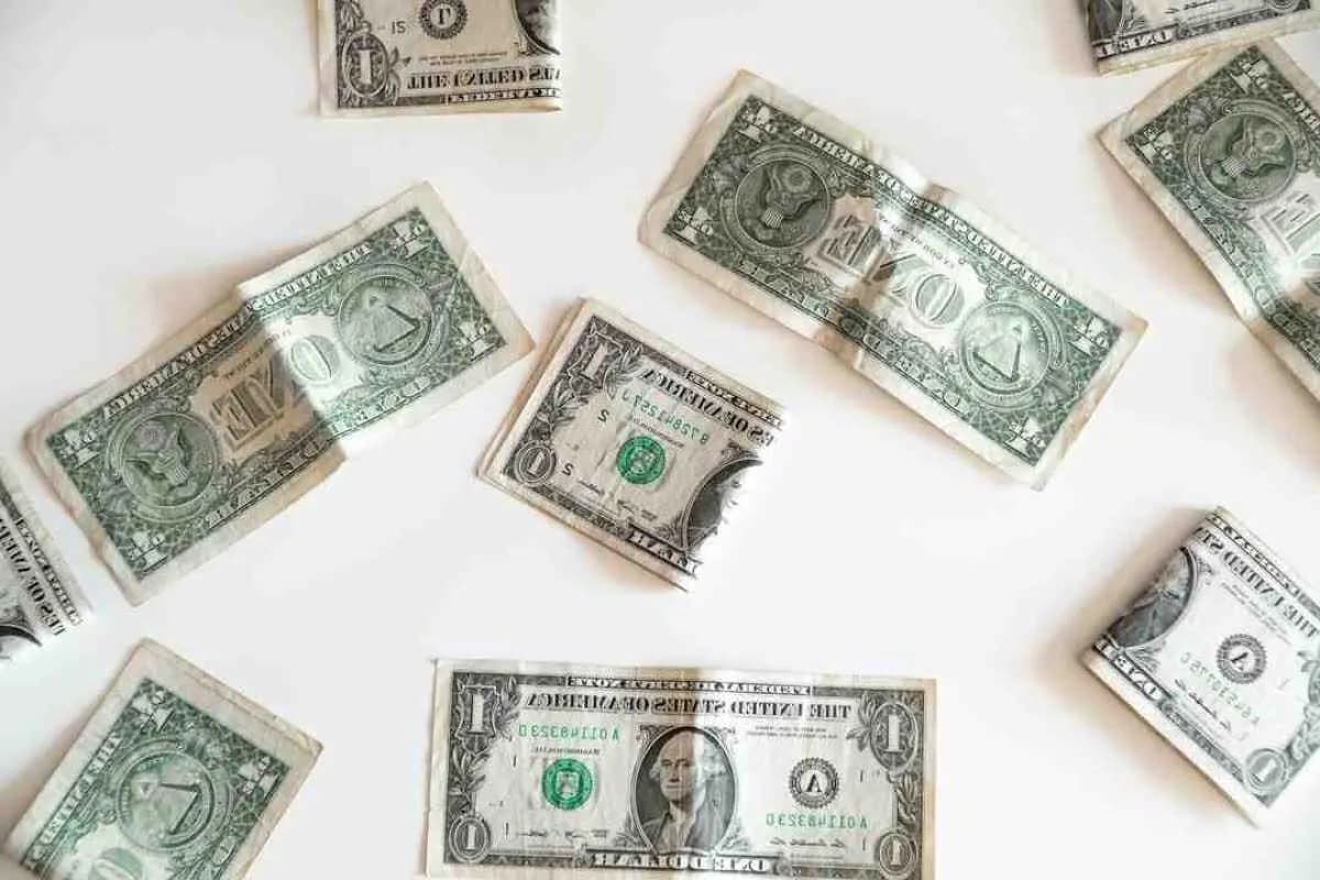 How much money do you need for Phuket?