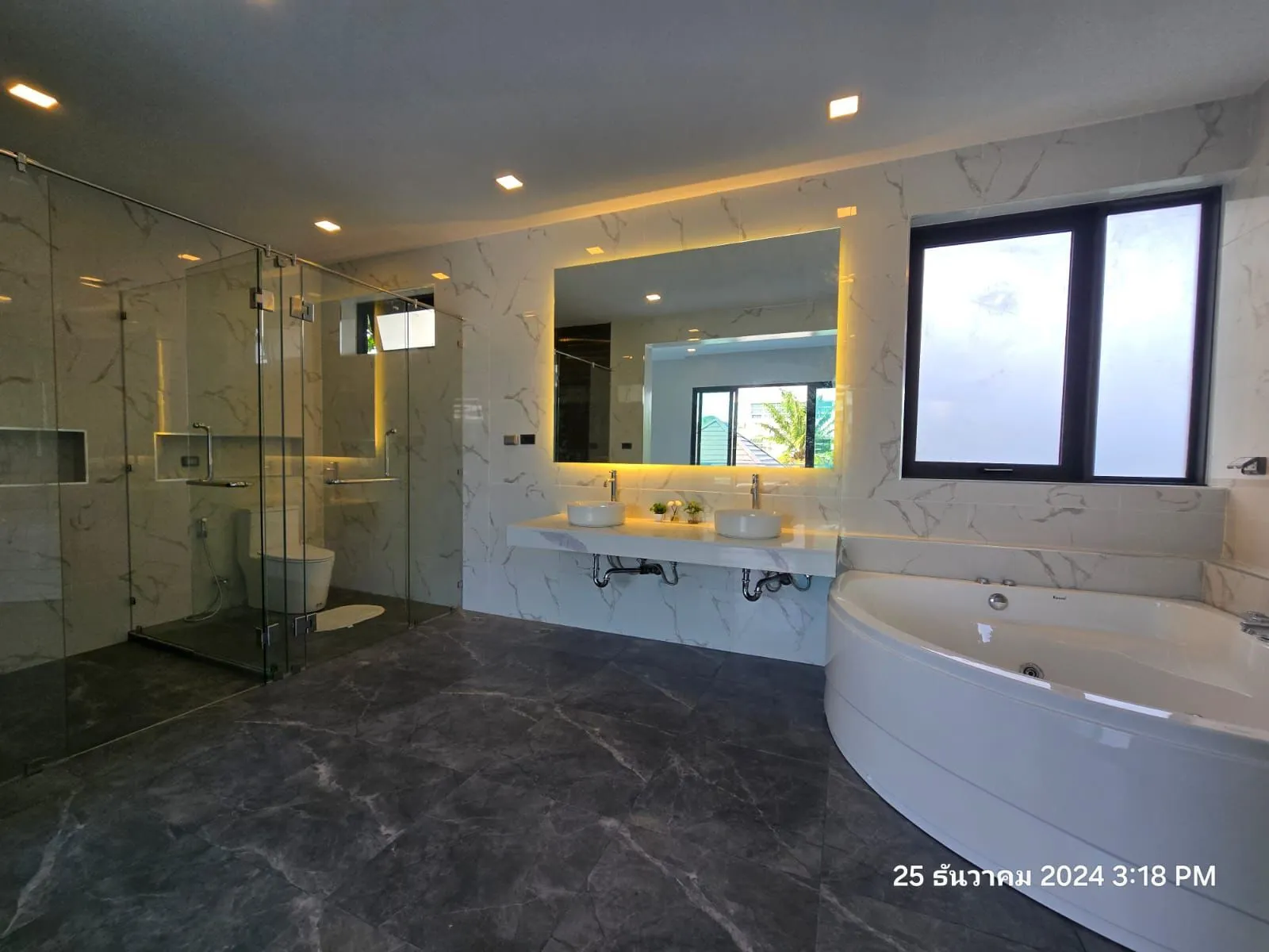 Luxueuse villa 4 chambres avec piscine et jacuzzi à Rawai | SD13032550
