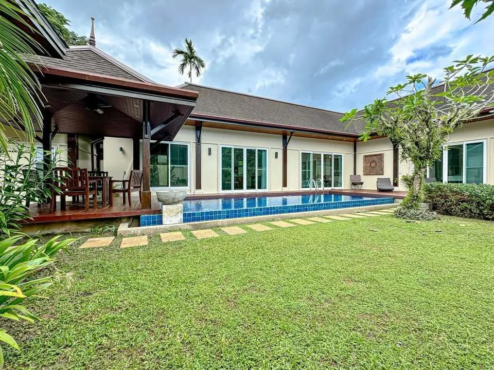 Villa 4 chambres à louer ou à vendre dans le projet Two Villa, Layan Beach